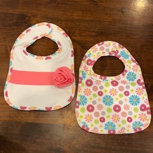 Cute brand new bibs